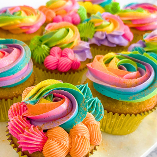 Essential Gel Food Coloring Set - 12 Colors - Gel Food Coloring - full-gel-collection - best food color set, best food coloring set, food color for cakes, food color for fondant, food coloring for buttercream, food coloring for icing, gel, gel food coloring, intense food colors, intense gel food coloring, intense gel food colors, set of strong food colors - The Sugar Art