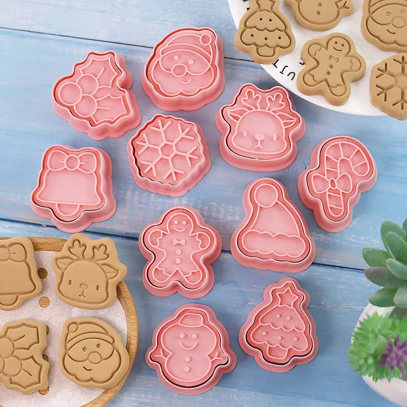 10 Christmas Cookie Cutters - The Sugar Art, Inc.